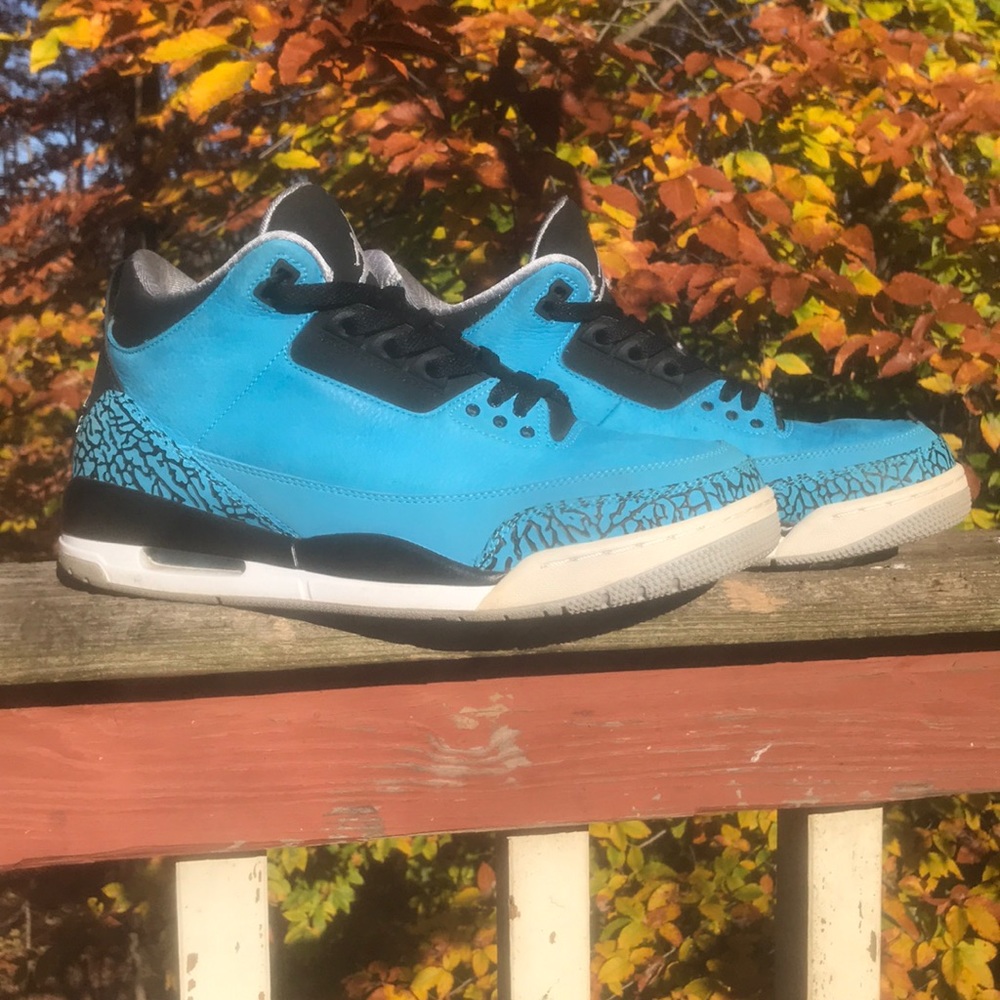 Air Jordan Powder Blue 3